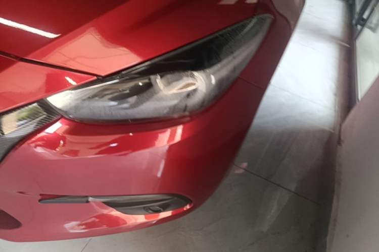 Used Mazda 3 Axela 2017 Sedan 1.5L Automatic Luxury Model Emission Standard China V Left Front Headlight