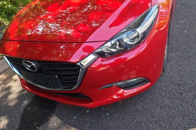 Used Mazda 3 Axela 2017 Sedan 1.5L Automatic Comfort Model Emission Standard China V Left Front Headlight
