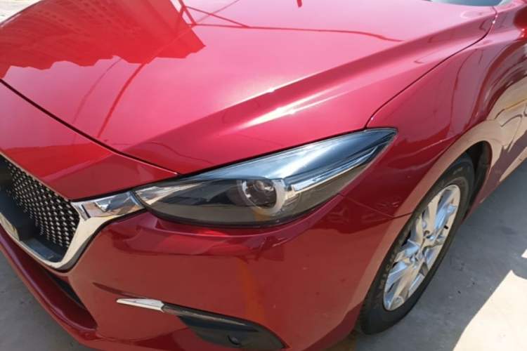Used Mazda 3 Axela 2017 Sedan 1.5L Automatic Luxury Model Emission Standard China V Left Front Headlight