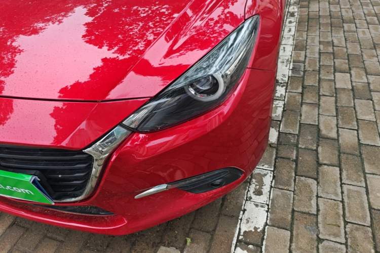 Used Mazda 3 Axela 2017 Sedan 1.5L Automatic Luxury Model Emission Standard China V Left Front Headlight