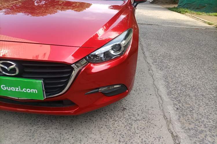 Used Mazda 3 Axela 2017 Sedan 1.5L Automatic Comfort Model Emission Standard China V Left Front Headlight
