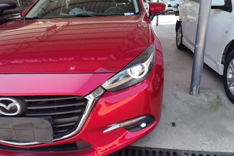 Used Mazda 3 Axela 2017 Hatchback 1.5L Automatic Luxury Model Emission Standard China V Left Front Headlight