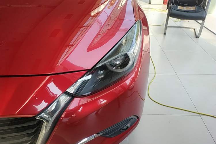 Used Mazda 3 Axela 2017 Sedan 1.5L Automatic Luxury Model Emission Standard China V Left Front Headlight