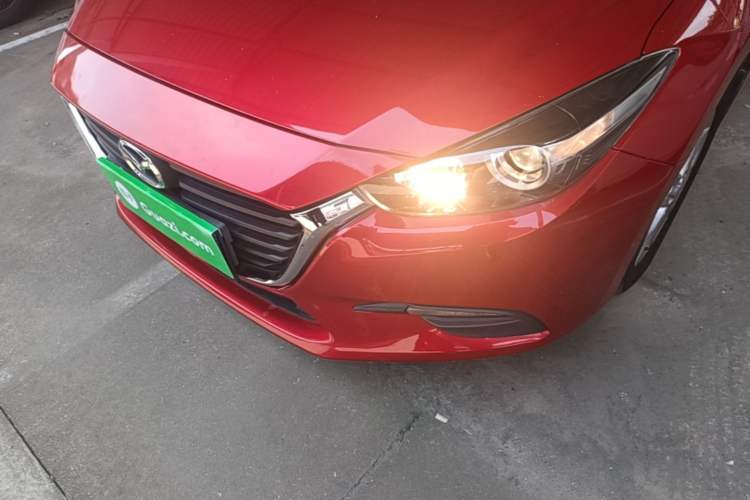 Used Mazda 3 Axela 2017 Sedan 1.5L Automatic Comfort Model Emission Standard China V Left Front Headlight