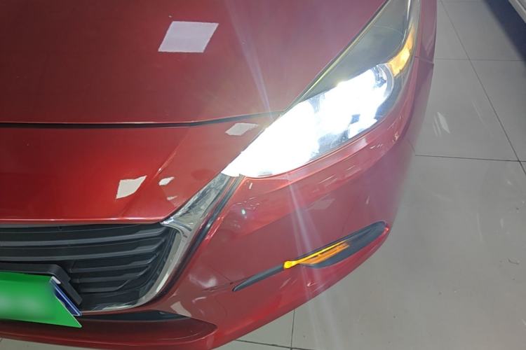 Used Mazda 3 Axela 2017 Sedan 1.5L Automatic Comfort Model Emission Standard China V Left Front Headlight