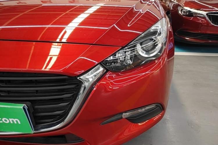 Used Mazda 3 Axela 2017 Sedan 1.5L Automatic Comfort Model Emission Standard China V Left Front Headlight