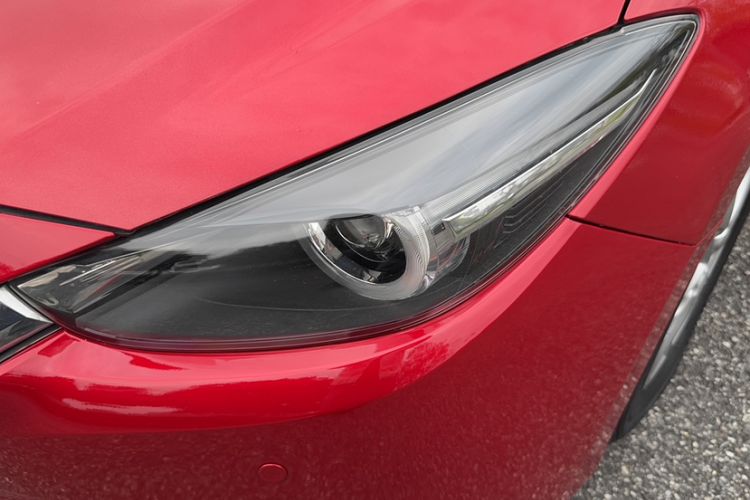 Used Mazda 3 Axela 2017 Hatchback 1.5L Automatic Luxury Model Emission Standard China V Left Front Headlight