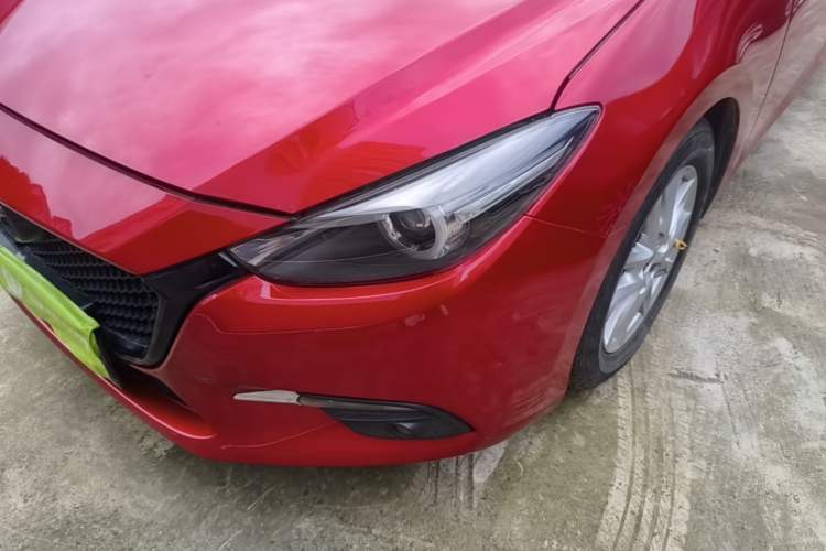 Used Mazda 3 Axela 2017 Sedan 1.5L Automatic Luxury Model Emission Standard China V Left Front Headlight