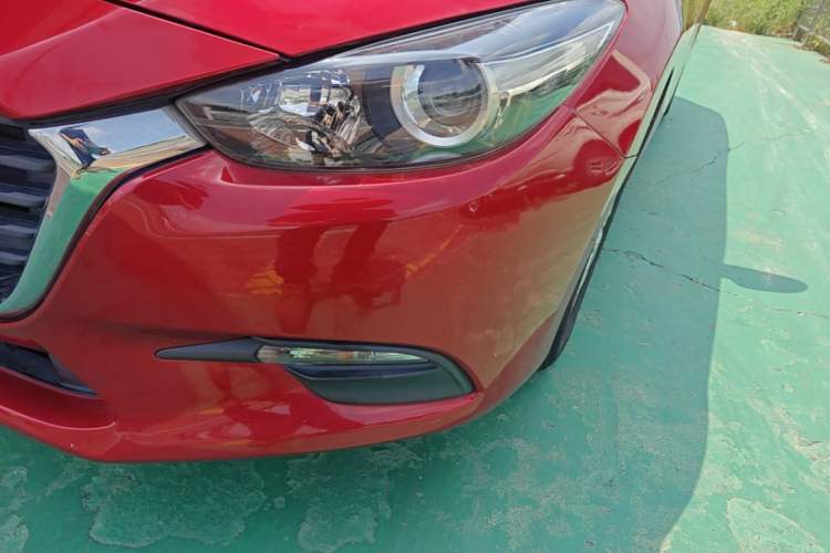 Used Mazda 3 Axela 2017 Sedan 1.5L Automatic Comfort Model Emission Standard China V Left Front Headlight