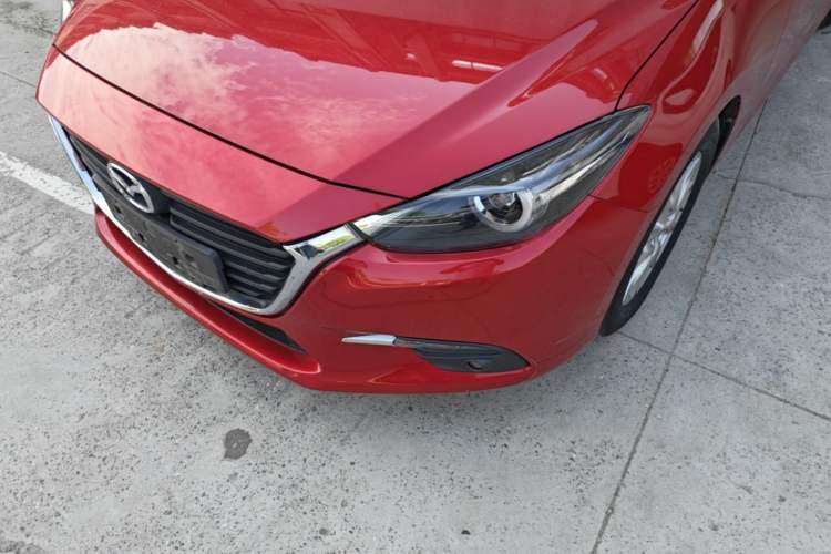 Used Mazda 3 Axela 2017 Sedan 1.5L Automatic Luxury Model Emission Standard China V Left Front Headlight