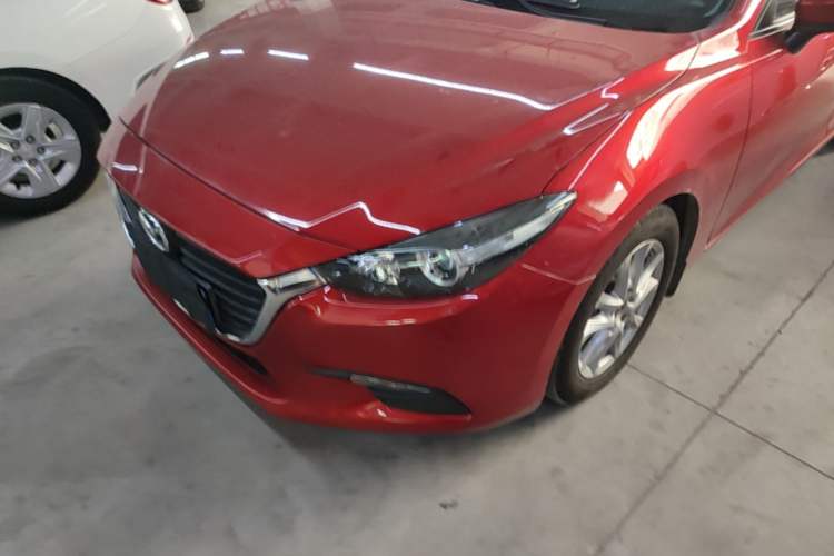 Used Mazda 3 Axela 2017 Sedan 1.5L Automatic Comfort Model Emission Standard China V Left Front Headlight