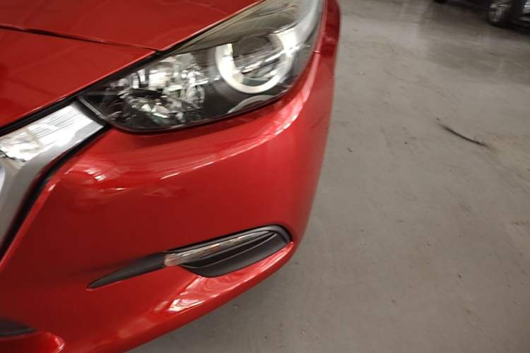 Used Mazda 3 Axela 2017 Sedan 1.5L Automatic Comfort Model Emission Standard China V Left Front Headlight