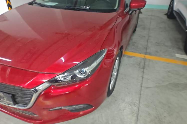 Used Mazda 3 Axela 2017 Hatchback 1.5L Automatic Comfort Model Emission Standard China V Left Front Headlight