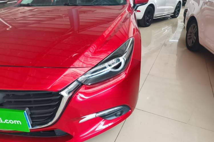 Used Mazda 3 Axela 2017 Sedan 1.5L Automatic Luxury Model Emission Standard China V Left Front Headlight