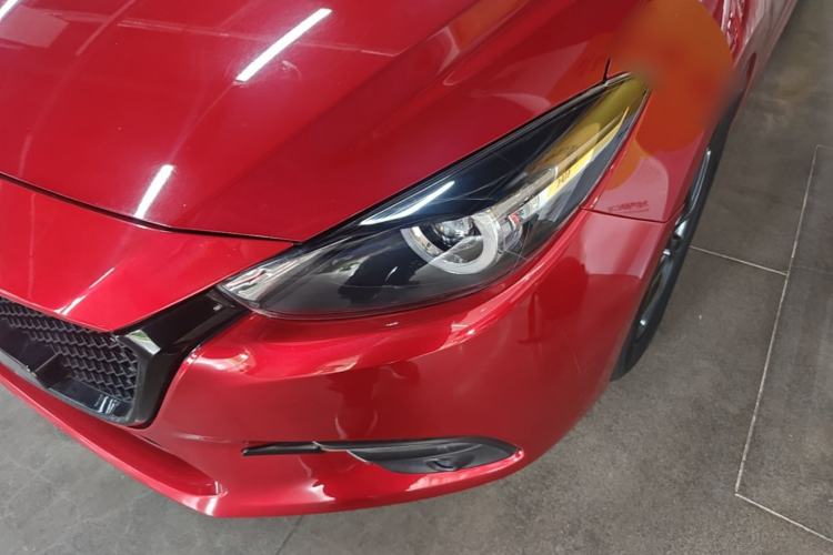 Used Mazda 3 Axela 2017 Sedan 1.5L Automatic Luxury Model Emission Standard China V Left Front Headlight