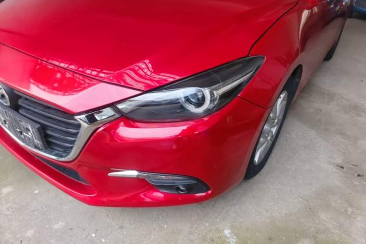 Used Mazda 3 Axela 2017 Sedan 1.5L Automatic Luxury Model Emission Standard China V Left Front Headlight