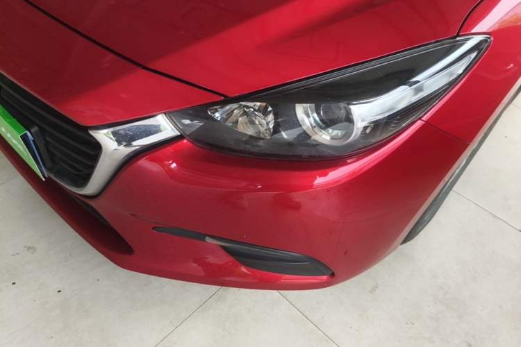 Used Mazda 3 Axela 2017 Sedan 1.5L Automatic Comfort Model Emission Standard China V Left Front Headlight