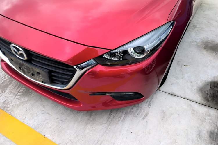 Used Mazda 3 Axela 2017 Hatchback 1.5L Automatic Comfort Model Emission Standard China V Left Front Headlight