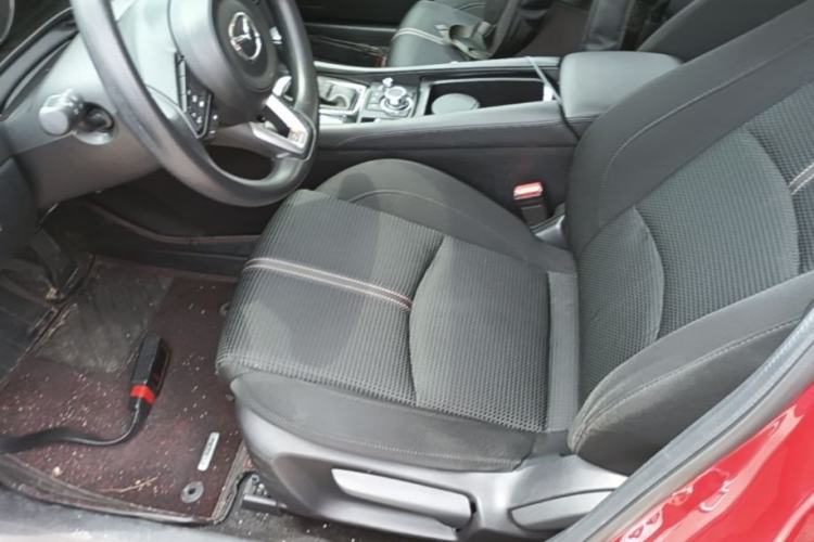 Used Mazda 3 Axela 2017 Sedan 1.5L Automatic Luxury Model Emission Standard China V Left Front Seat