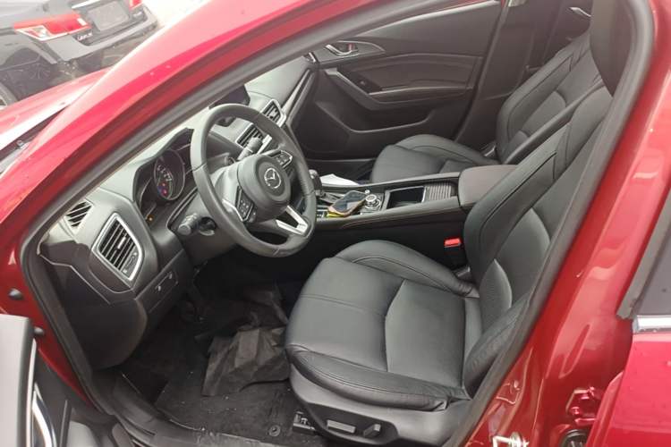 Used Mazda 3 Axela 2017 Sedan 2.0L Automatic Prestige Model China V Standard Left Front Seat