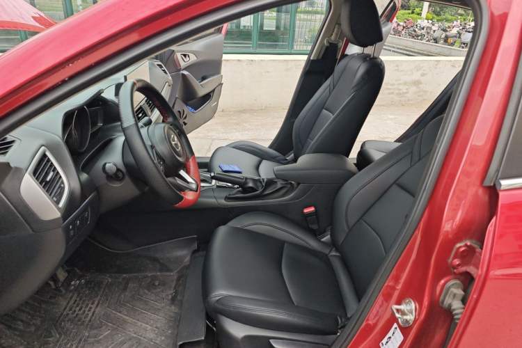 Used Mazda 3 Axela 2017 Sedan 1.5L Automatic Comfort Model Emission Standard China V Left Front Seat