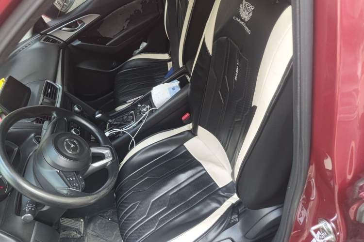 Used Mazda 3 Axela 2017 Sedan 1.5L Automatic Luxury Model Emission Standard China V Left Front Seat