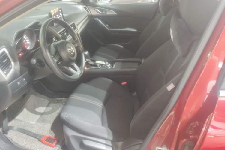 Used Mazda 3 Axela 2017 Sedan 1.5L Automatic Luxury Model Emission Standard China V Left Front Seat