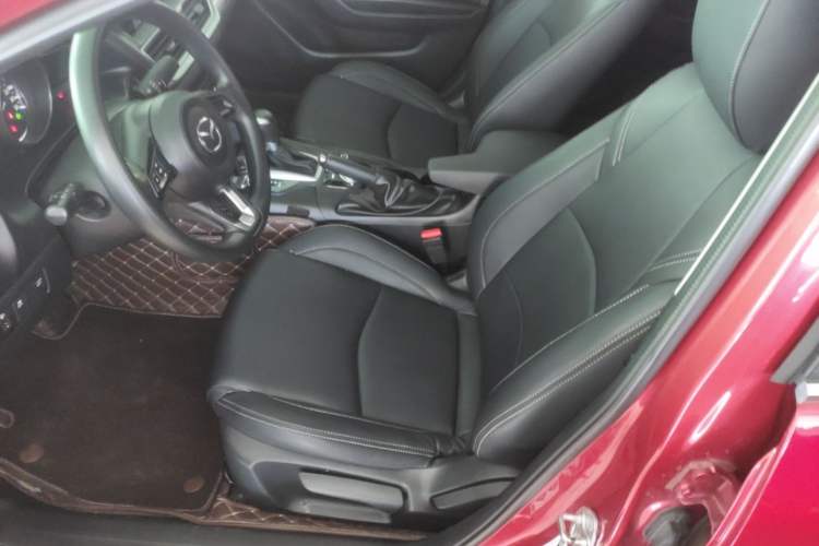 Used Mazda 3 Axela 2017 Sedan 1.5L Automatic Comfort Model Emission Standard China V Left Front Seat