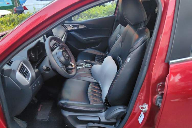 Used Mazda 3 Axela 2017 Sedan 1.5L Automatic Comfort Model Emission Standard China V Left Front Seat