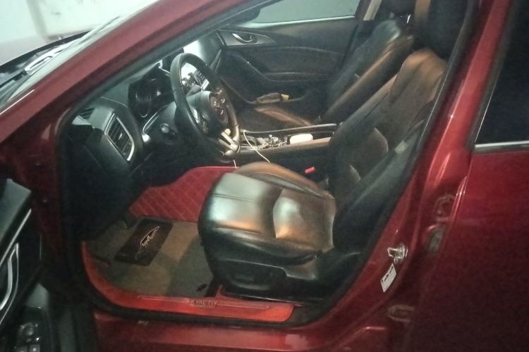 Used Mazda 3 Axela 2017 Sedan 2.0L Automatic Flagship Model China V Standard Left Front Seat