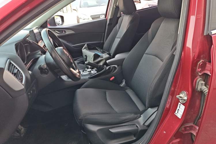 Used Mazda 3 Axela 2017 Sedan 1.5L Automatic Comfort Model Emission Standard China V Left Front Seat