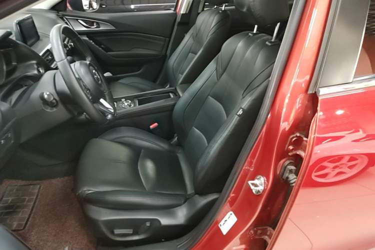 Used Mazda 3 Axela 2017 Sedan 2.0L Automatic Prestige Model China V Standard Left Front Seat