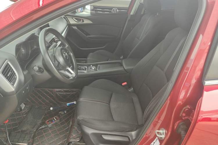 Used Mazda 3 Axela 2017 Sedan 1.5L Automatic Luxury Model Emission Standard China V Left Front Seat
