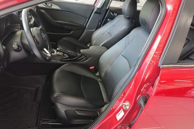Used Mazda 3 Axela 2017 Sedan 1.5L Automatic Comfort Model Emission Standard China V Left Front Seat