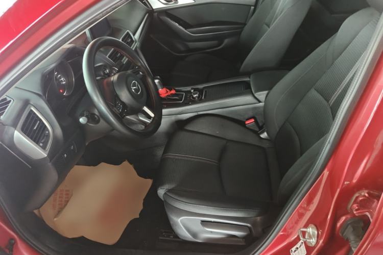 Used Mazda 3 Axela 2017 Sedan 1.5L Automatic Luxury Model Emission Standard China V Left Front Seat