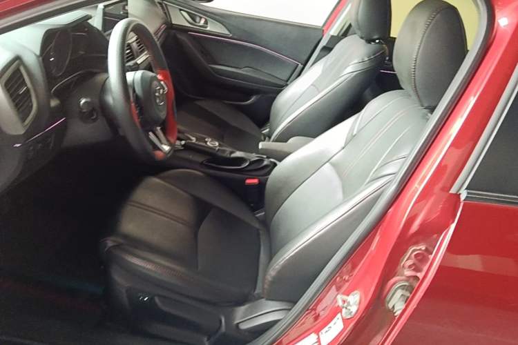 Used Mazda 3 Axela 2017 Hatchback 1.5L Automatic Comfort Model Emission Standard China V Left Front Seat