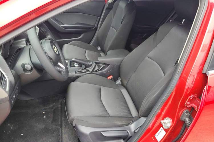 Used Mazda 3 Axela 2017 Sedan 1.5L Automatic Comfort Model Emission Standard China V Left Front Seat