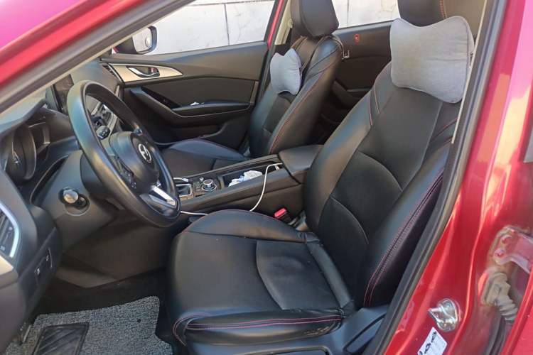 Used Mazda 3 Axela 2017 Hatchback 1.5L Automatic Luxury Model Emission Standard China V Left Front Seat