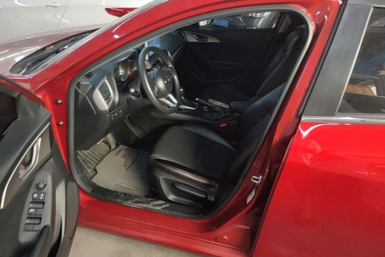 Used Mazda 3 Axela 2017 Sedan 1.5L Automatic Comfort Model Emission Standard China V Left Front Seat