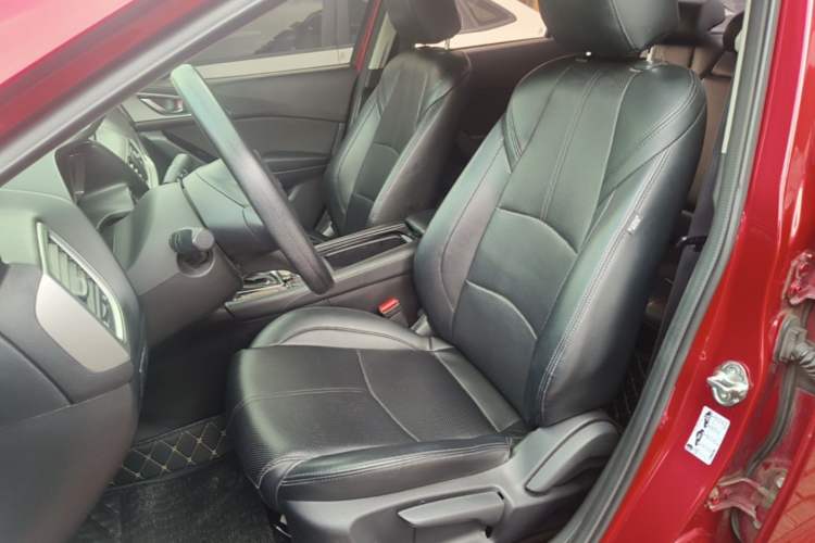 Used Mazda 3 Axela 2017 Sedan 1.5L Automatic Luxury Model Emission Standard China V Left Front Seat