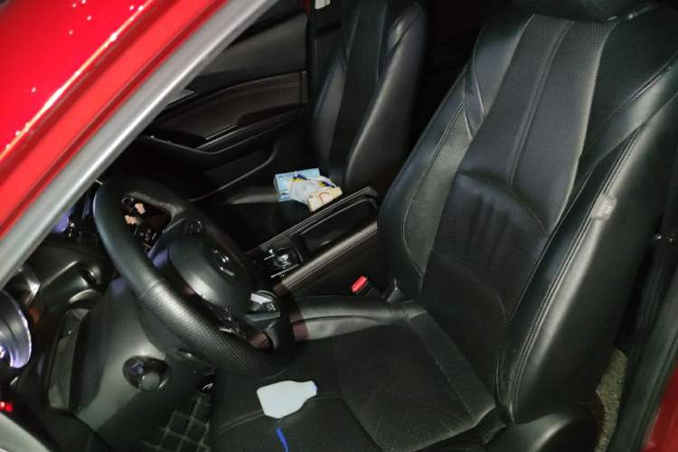 Used Mazda 3 Axela 2017 Hatchback 2.0L Automatic Sport Model China V Emission Standard Left Front Seat