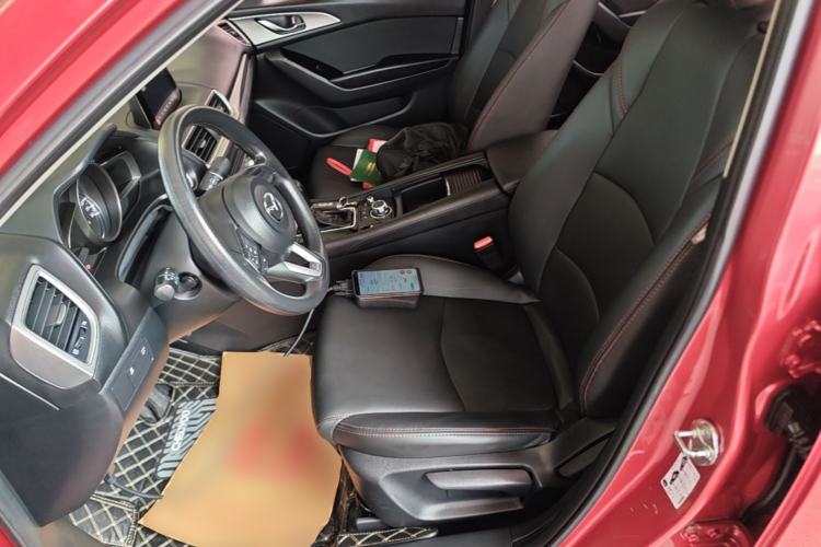 Used Mazda 3 Axela 2017 Sedan 1.5L Automatic Luxury Model Emission Standard China V Left Front Seat