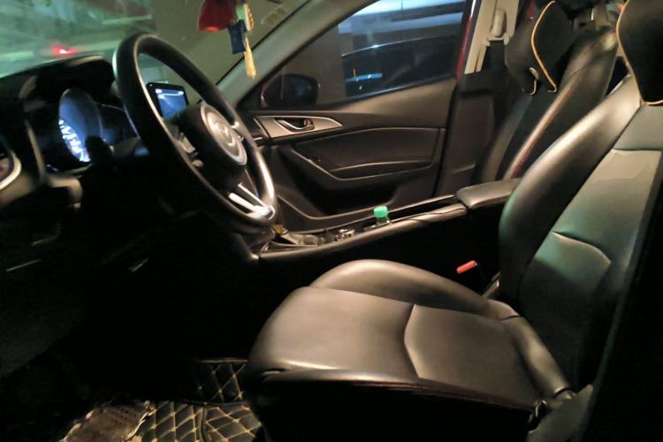 Used Mazda 3 Axela 2017 Sedan 1.5L Automatic Luxury Model Emission Standard China V Left Front Seat