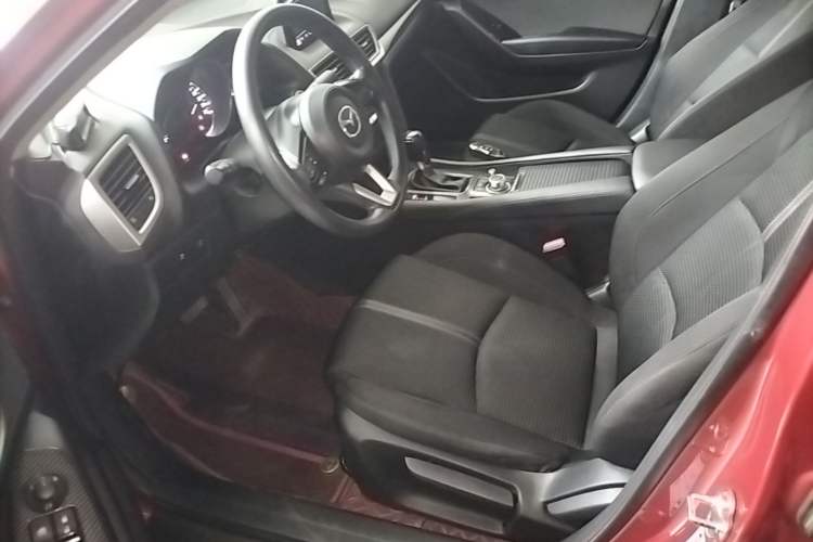 Used Mazda 3 Axela 2017 Sedan 1.5L Automatic Luxury Model Emission Standard China V Left Front Seat