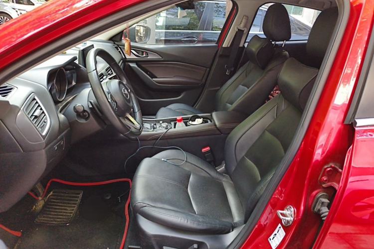 Used Mazda 3 Axela 2017 Hatchback 2.0L Automatic Sport Model China V Emission Standard Left Front Seat