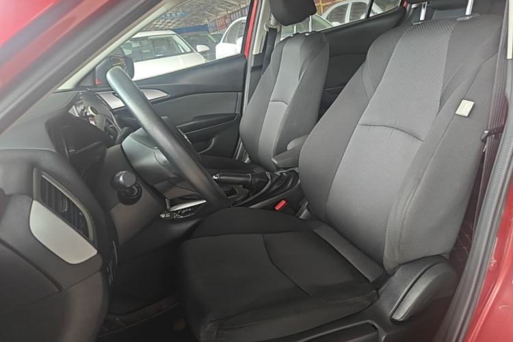 Used Mazda 3 Axela 2017 Sedan 1.5L Automatic Comfort Model China VI Standard Left Front Seat