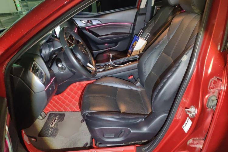 Used Mazda 3 Axela 2017 Sedan 2.0L Automatic Flagship Model China V Standard Left Front Seat