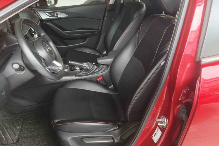 Used Mazda 3 Axela 2017 Sedan 1.5L Automatic Comfort Model Emission Standard China V Left Front Seat