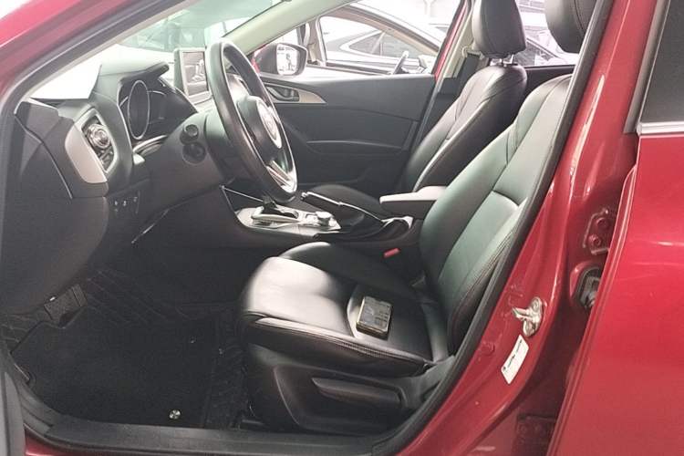 Used Mazda 3 Axela 2017 Sedan 1.5L Automatic Comfort Model Emission Standard China V Left Front Seat