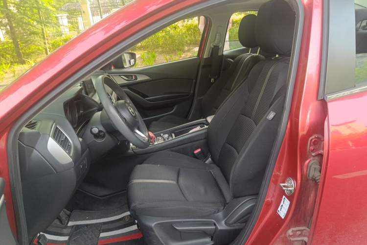 Used Mazda 3 Axela 2017 Sedan 1.5L Automatic Luxury Model Emission Standard China V Left Front Seat